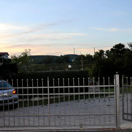 Apartment In The Heart Of Brda Wine Region, Boris And Darinka Marinic Dobrovo
